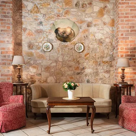 Case de vacanță Artemis Traditional *