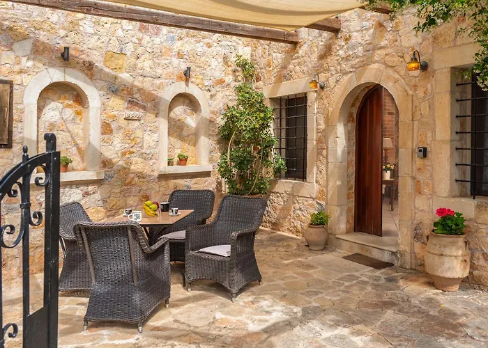 Case de vacanță Artemis Traditional